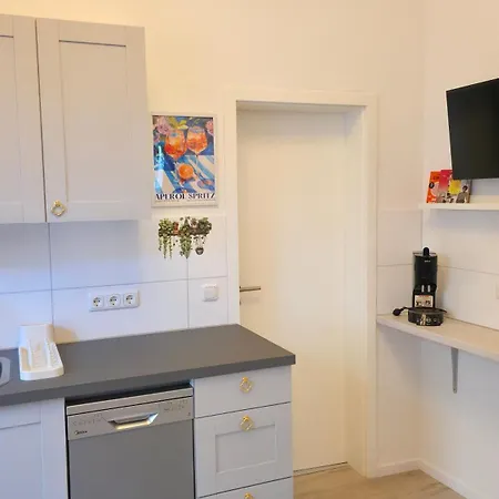Elena Flat Lemon Hbf Appartement