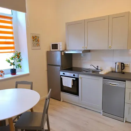 Elena Flat Lemon Hbf Appartement